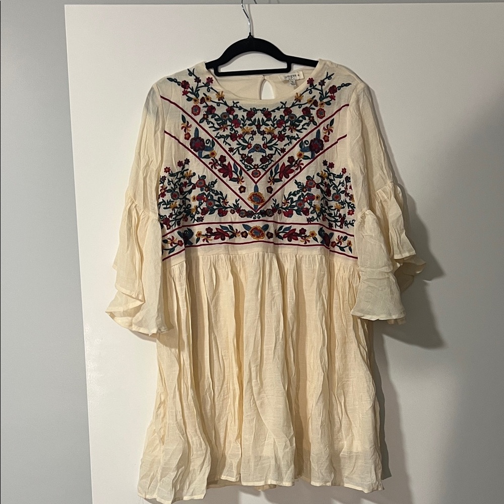 Umgee XL Cream Dress/Tunic with Multicolor Embroidery EUC